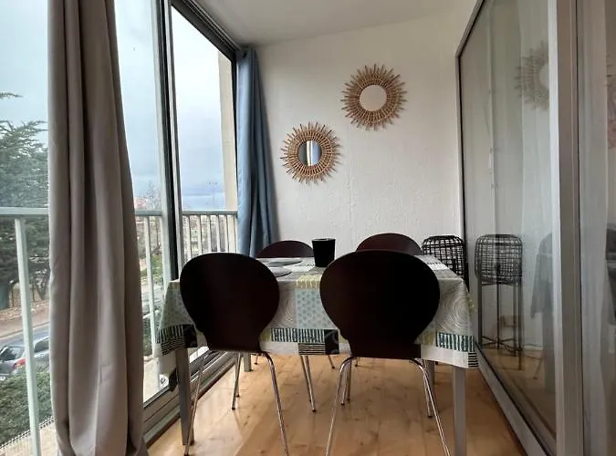 Petit T2 Proche De La Sète